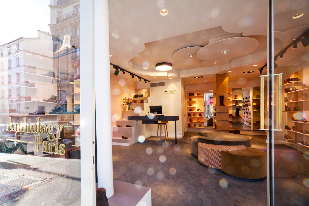 Boutique Anthology Paris - Rue Lepic