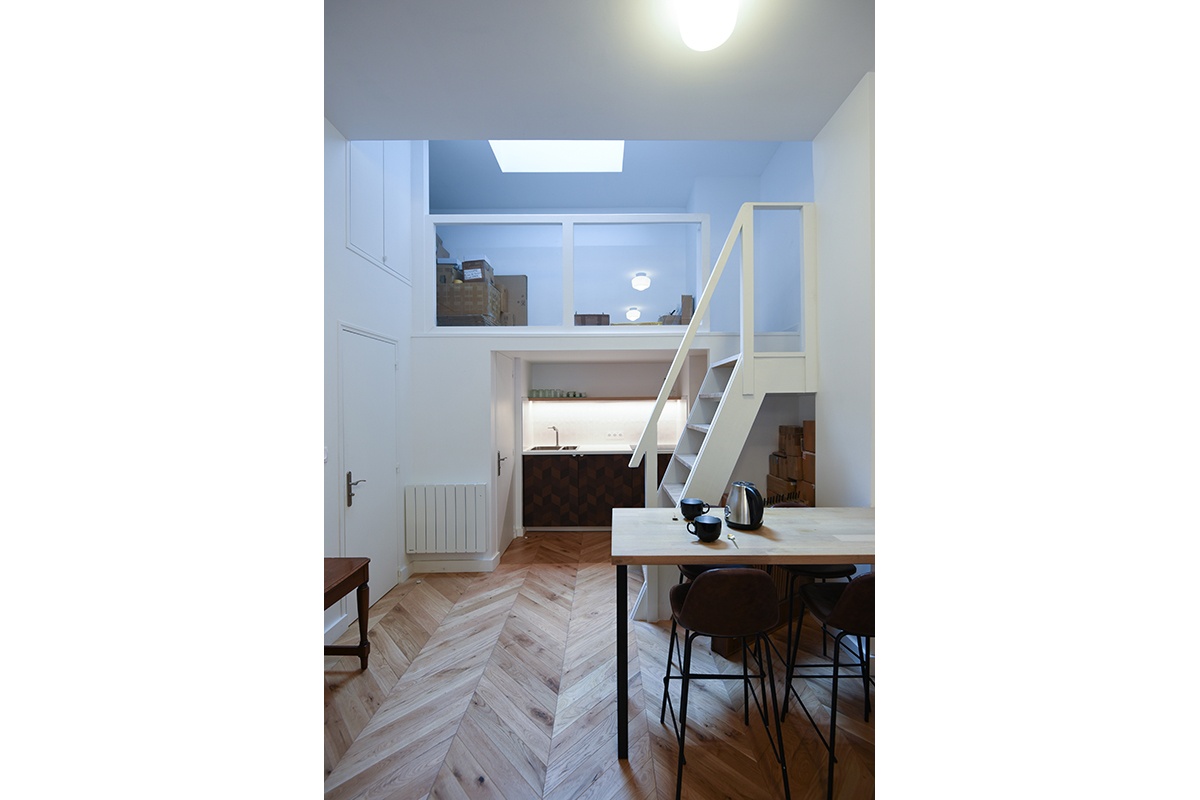 POPINCOURT : architecte-restructuration-commerce-mezzanine-AREA-Studio