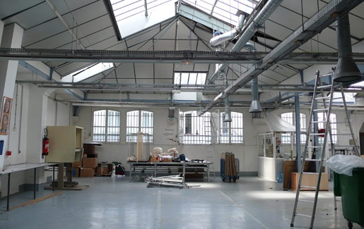 Transformation d'un ancien atelier de couture en deux lofts